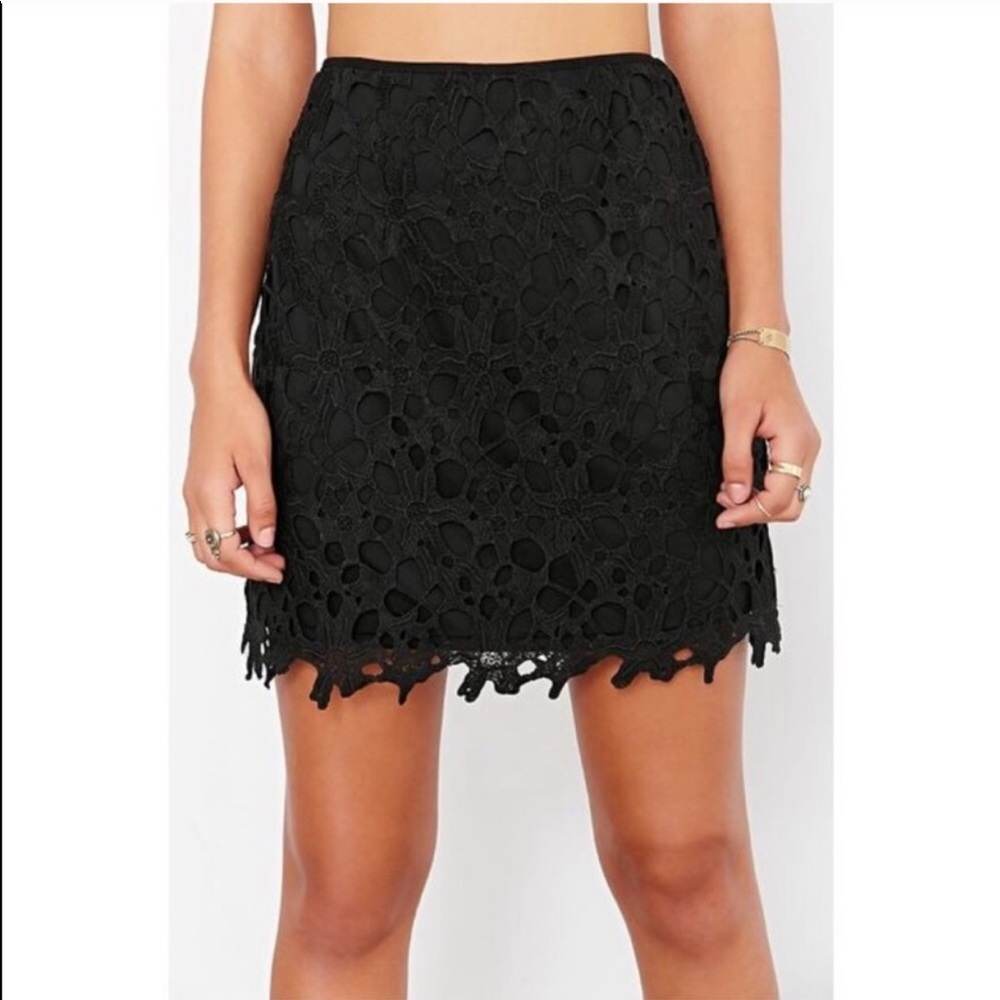 Kimchi Blue Floral Eyelet Lace Skirt